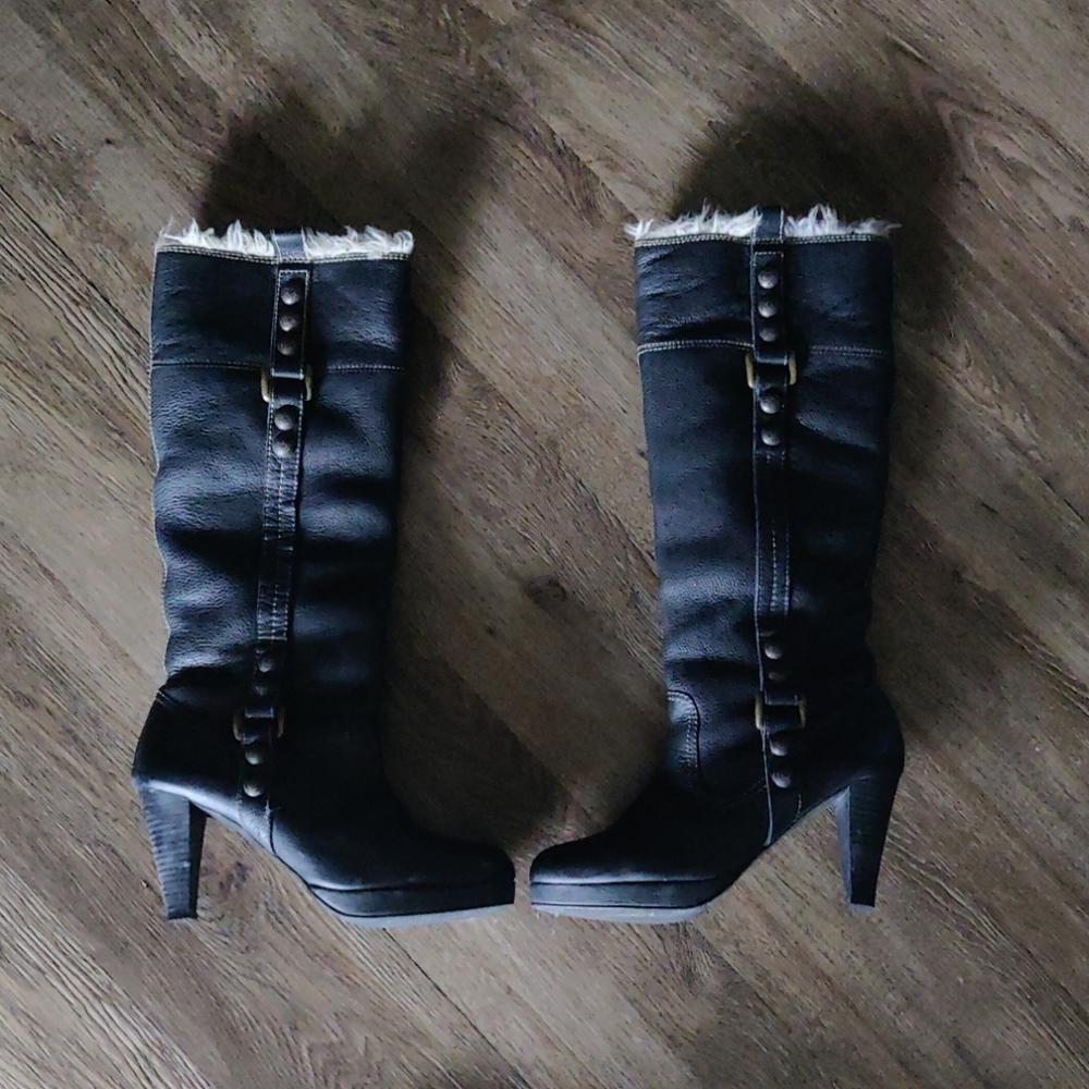Beautiful genuine leather winter boots sz 37